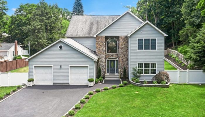 10 Ledgewood Dr, Huntington - 6